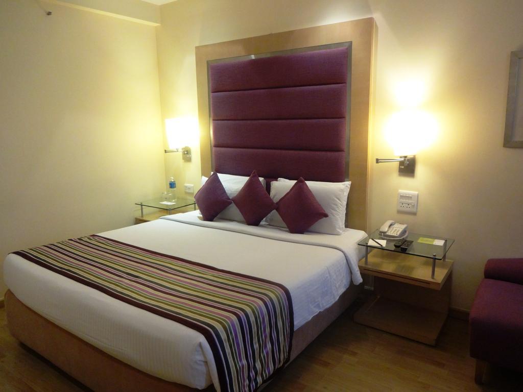 Royal Orchid Central Bangalore, Mg Road Ruang foto