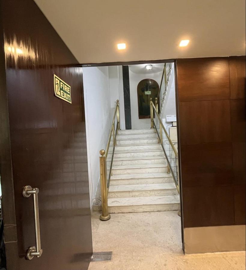 Royal Orchid Central Bangalore, Mg Road Bagian luar foto