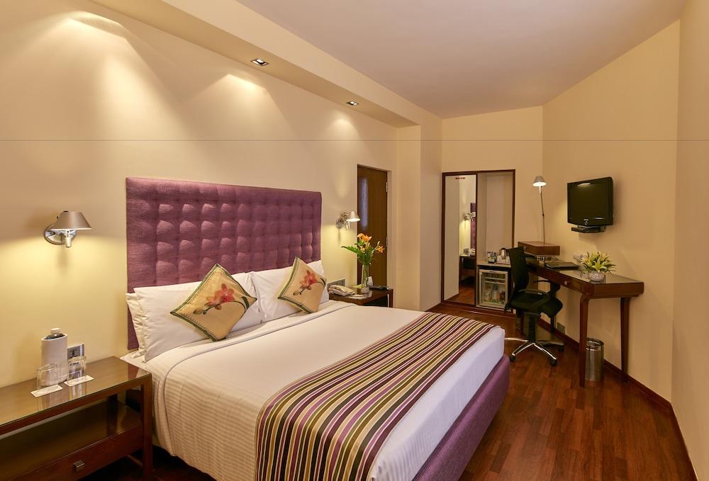 Royal Orchid Central Bangalore, Mg Road Bagian luar foto