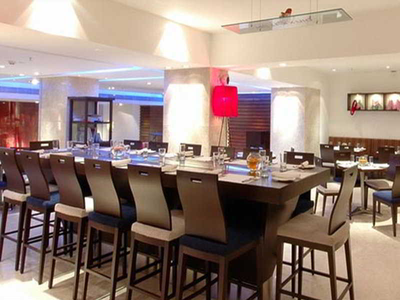 Royal Orchid Central Bangalore, Mg Road Bagian luar foto